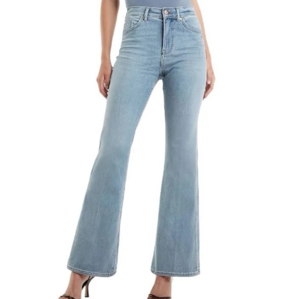 ✨ Express Flare High Rise Jeans - Super Soft - Size 6 Short ✨